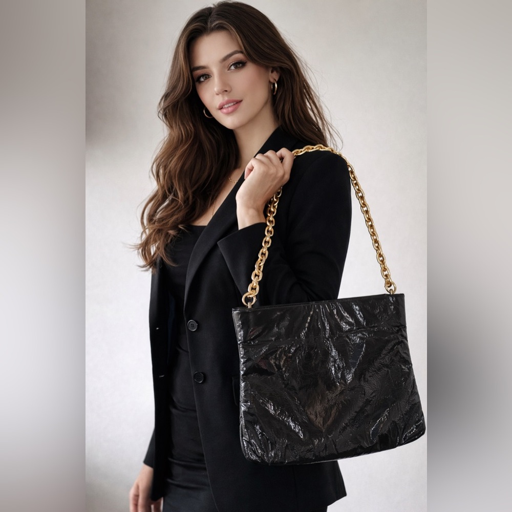 Elegant Black Women's Bag‎ with Gold Chain